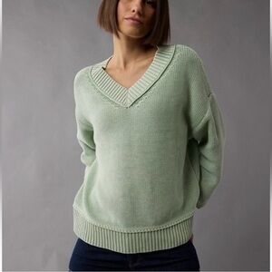 American Eagle Long Weekend V-Neck Sweater